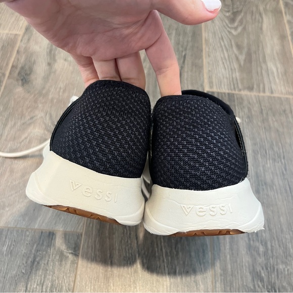 ❌SOLD❌ Vessi | Everyday Sneaker W7 - Picture 5 of 5